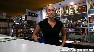 Public Pickups – HOT Czech bartender paid for quick fuck